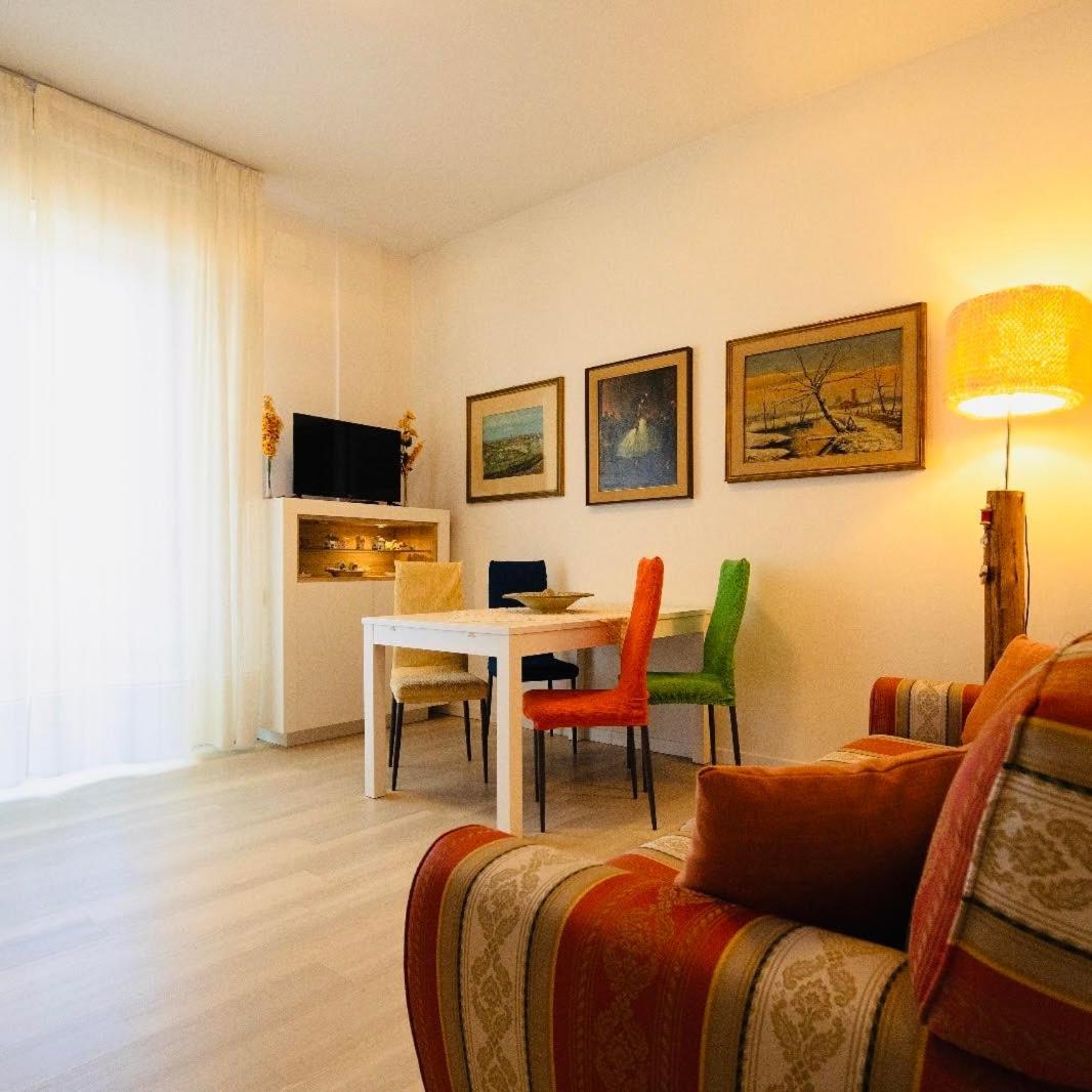 Palmira House - Delizioso Bilocale For Two Apartment Terni Exterior foto